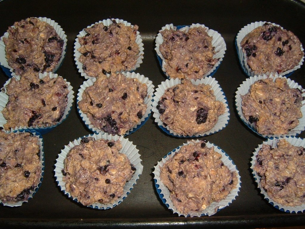 Muffins multigrane cu fructe de padure