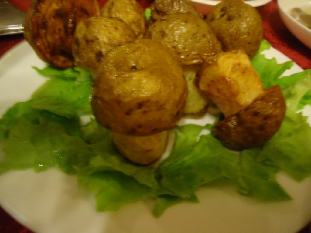 Ciuperci din cartofi copti