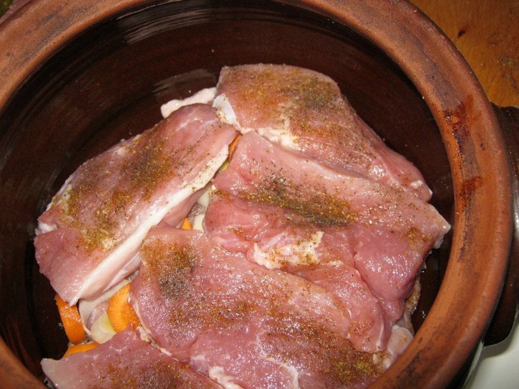 Friptură de porc înăbuşită