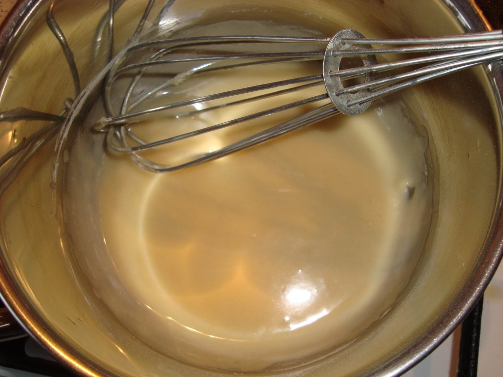 Chiftele cu sos de rosii