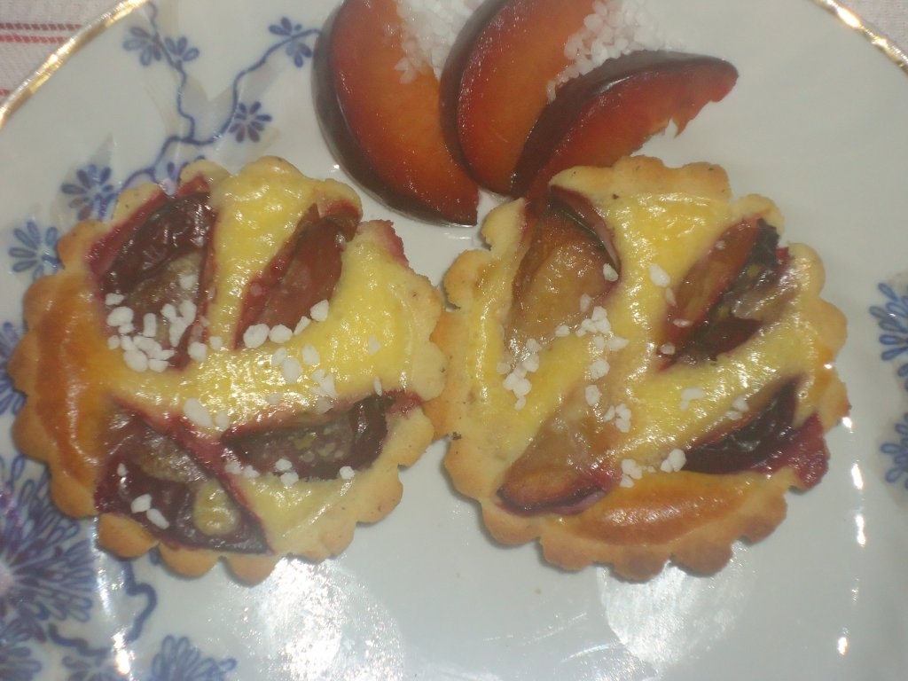 Pflaumenkuchen mit Sahne - Tarte cu prune si smantana