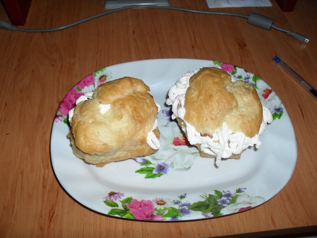 Choux a la creme de criza