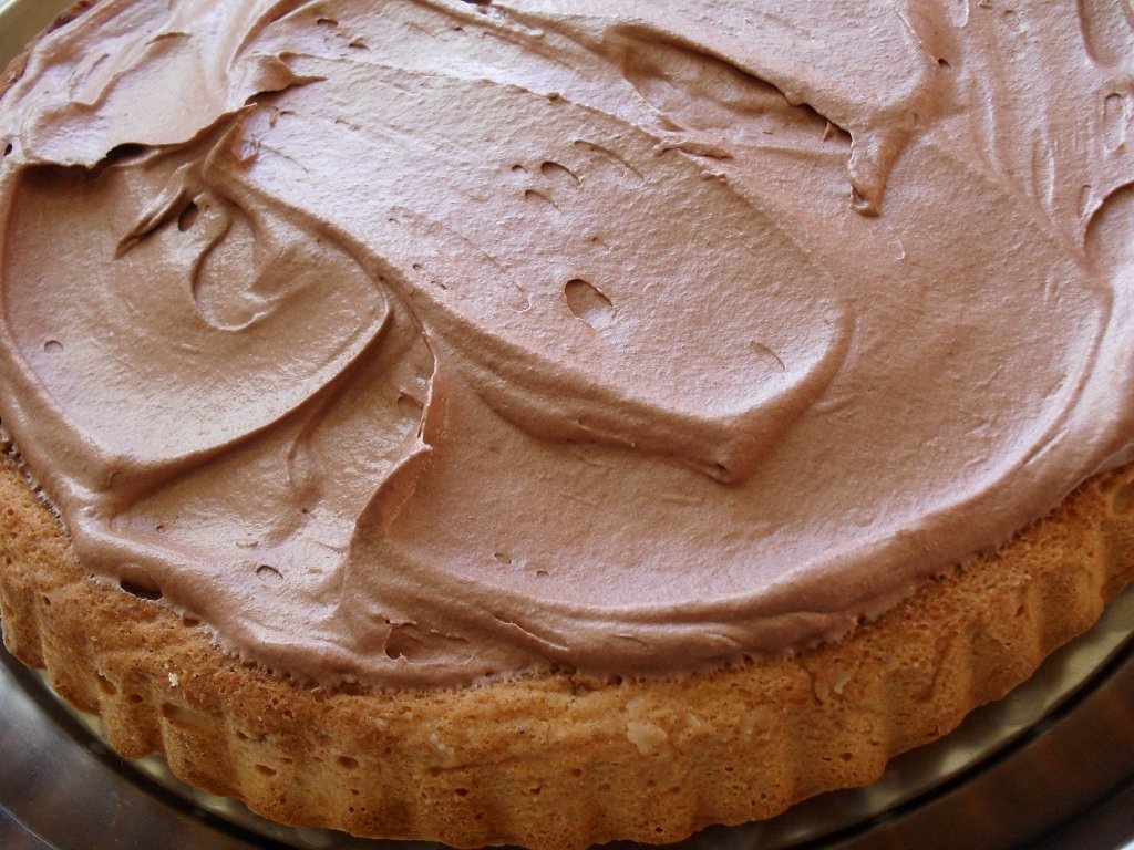 Tort cu inimioare glazurate cu ciocolata