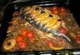 Dorada umpluta pe pat de legume
