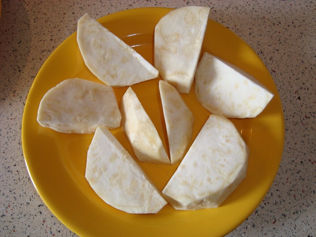 Supa de taitei cu carne