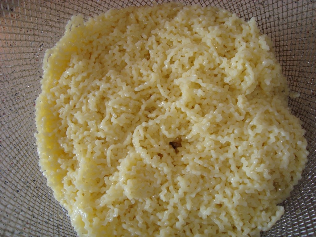 Supa de taitei cu carne