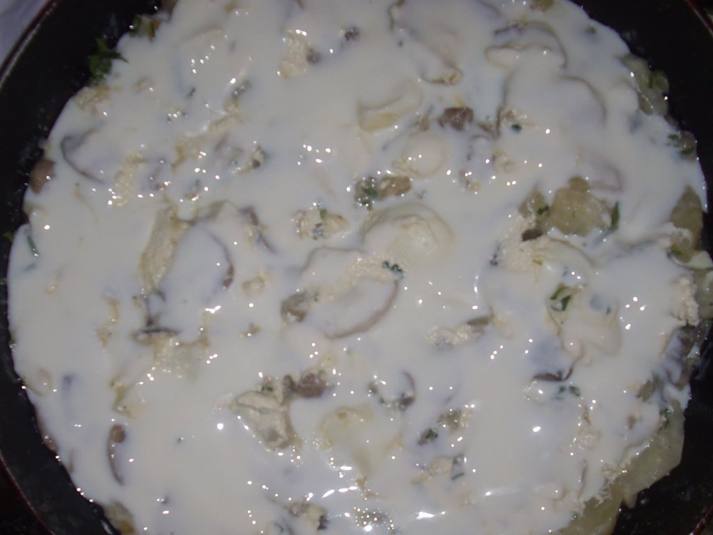 Ciuperci cu cartofi si oua