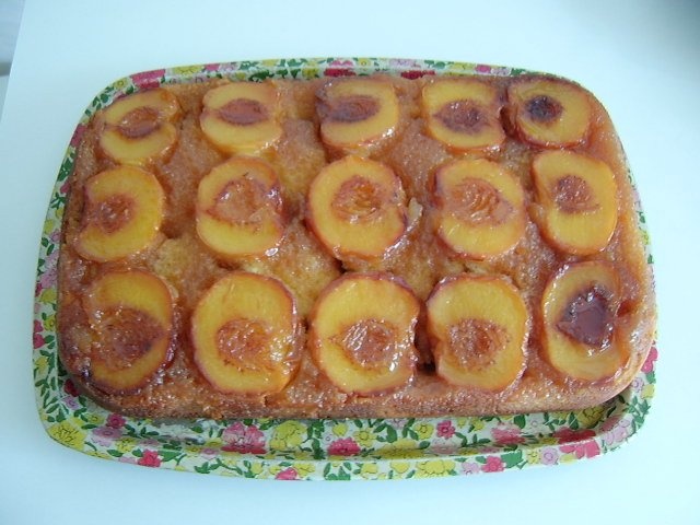 Prajitura cu nectarine