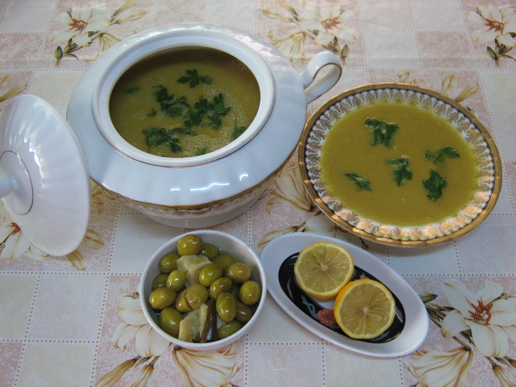 Supa crema de linte-specifica tarilor arabe