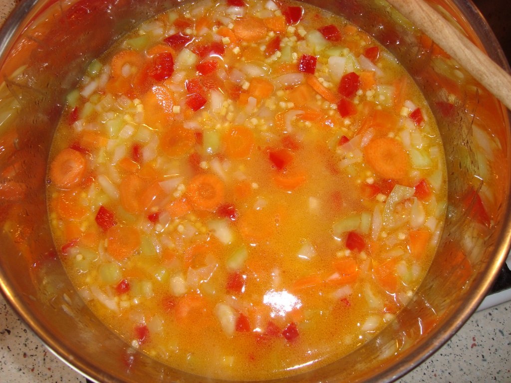 Cus Cus cu legume si pastrama de pui afumata