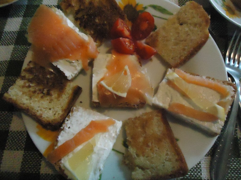 Mic dejun cu gust de  peste