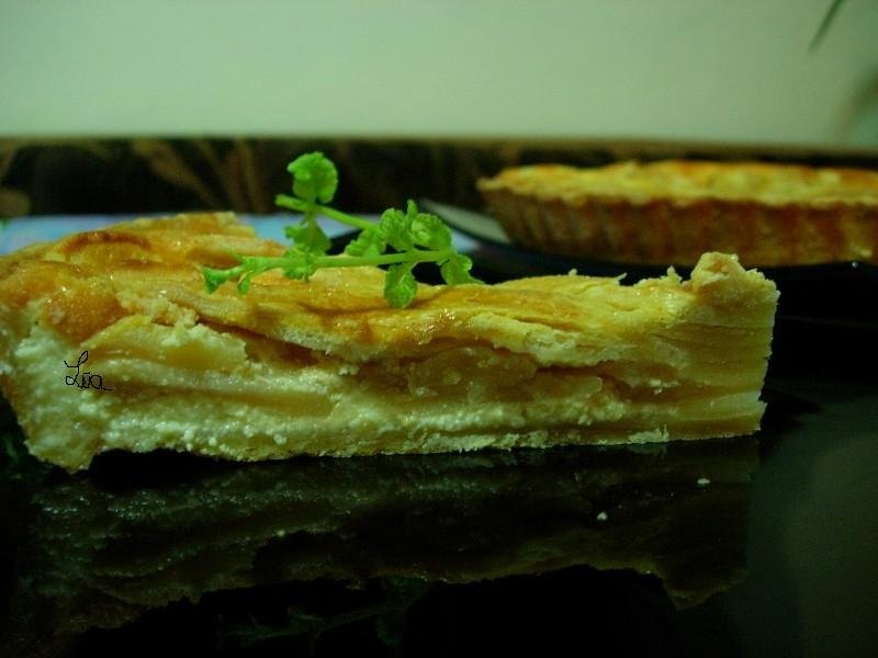 Prajitura americana cu branza dulce si mere