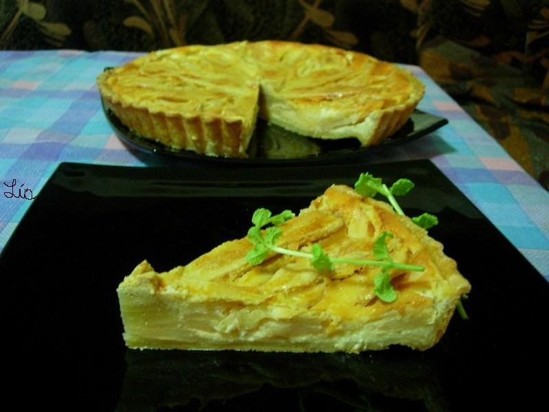 Prajitura americana cu branza dulce si mere