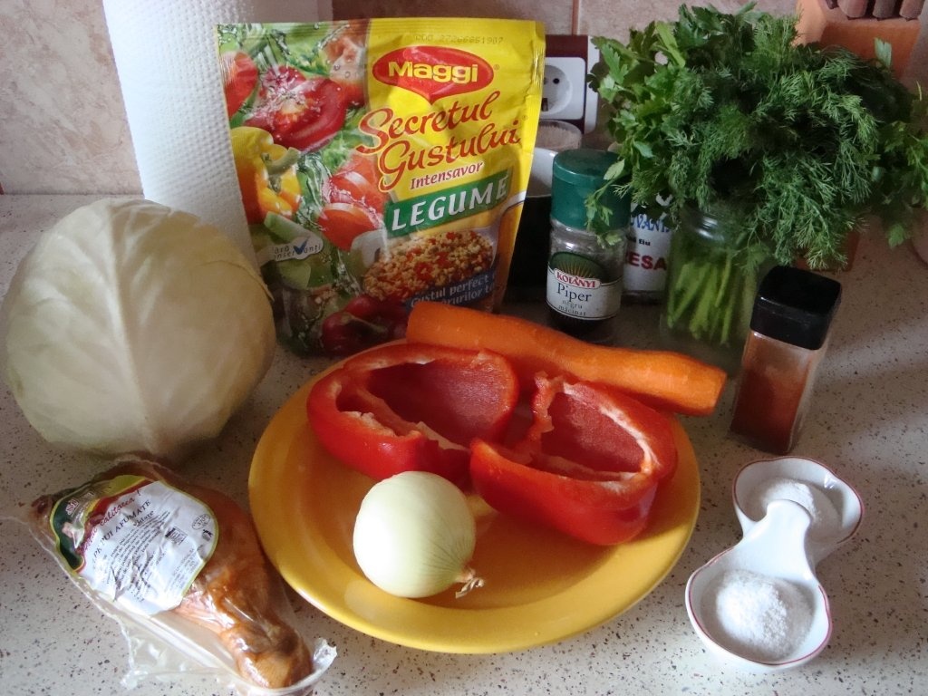 Ciorba de varza cu afumatura