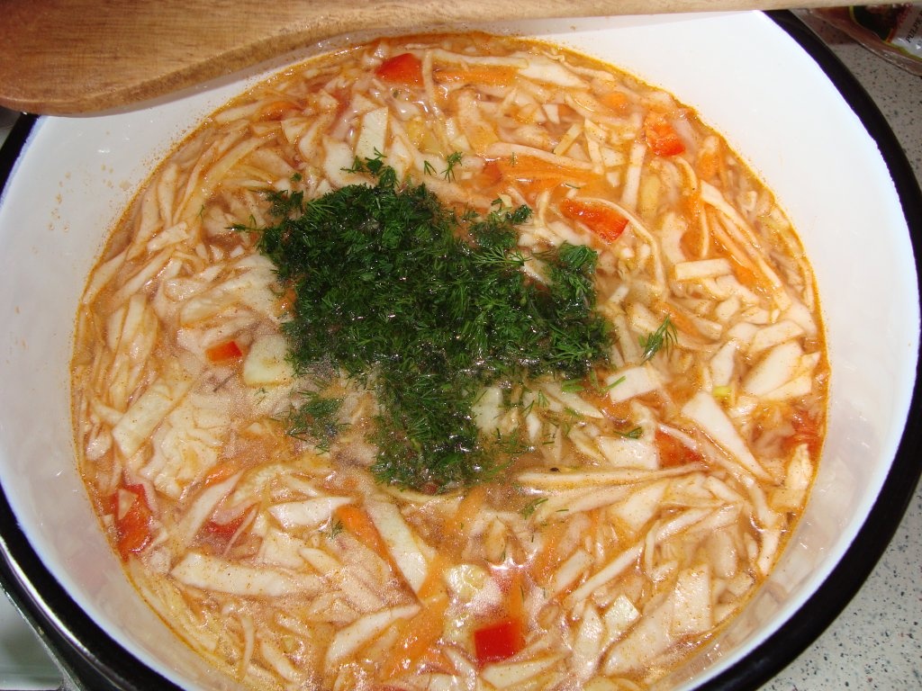 Ciorba de varza cu afumatura