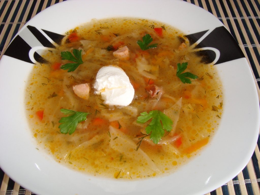 Ciorba de varza cu afumatura