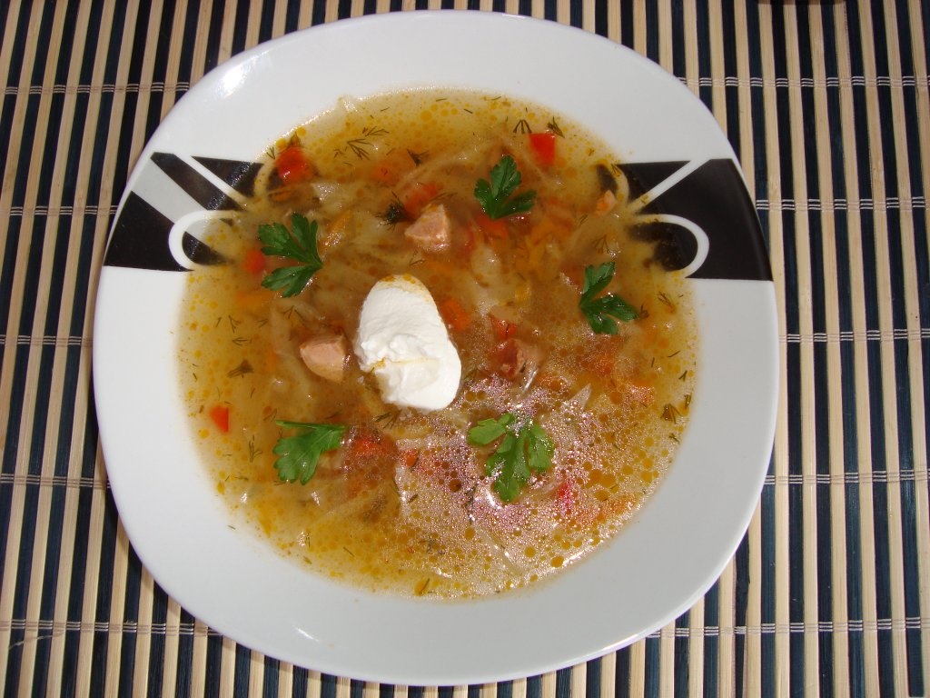 Ciorba de varza cu afumatura