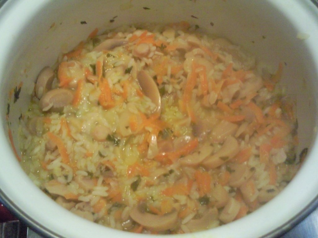 Pilaf de orez cu ciuperci