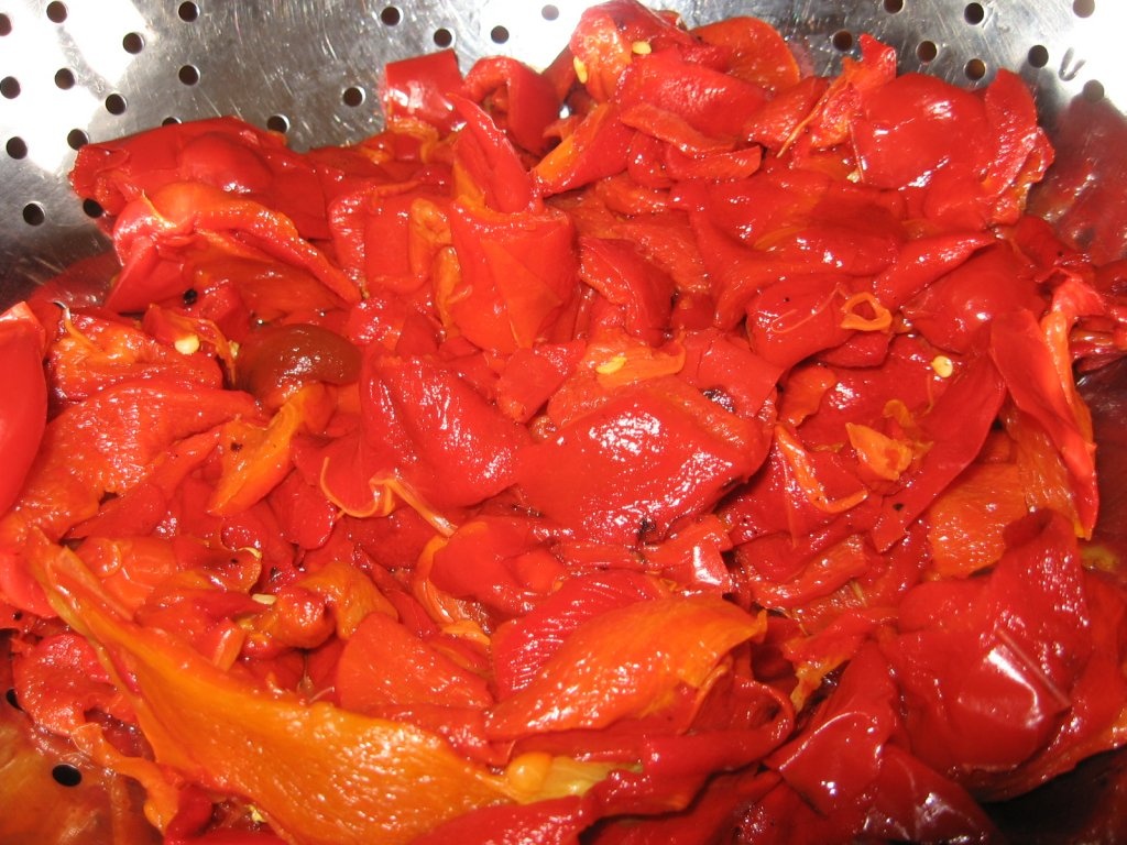 Pasta de ardei copti cu usturoi. Reteta simpla, delicioasa si usor de preparat