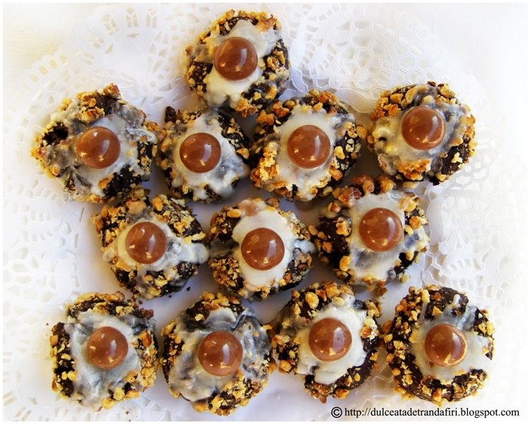 Prajiturele cu cacao si rom