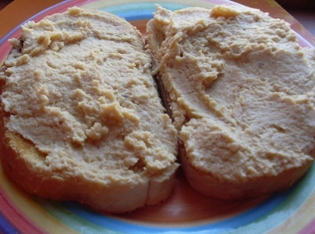 Pasta de soia si naut