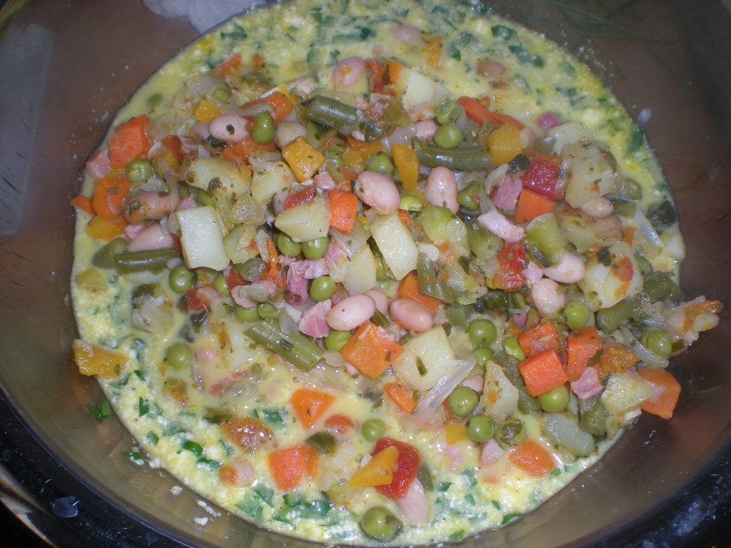 Omleta la cuptor cu legume