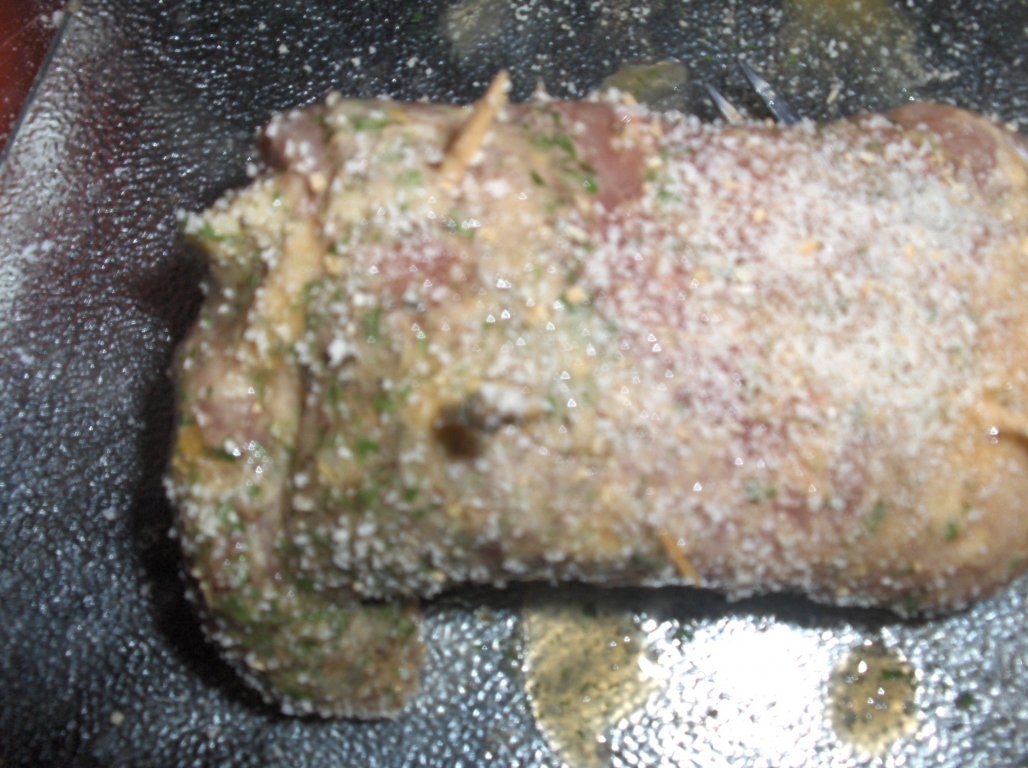 Rotite cu brânzã si suncã de curcan