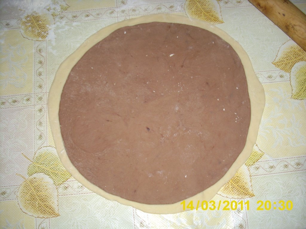 Cornulete in doua straturi