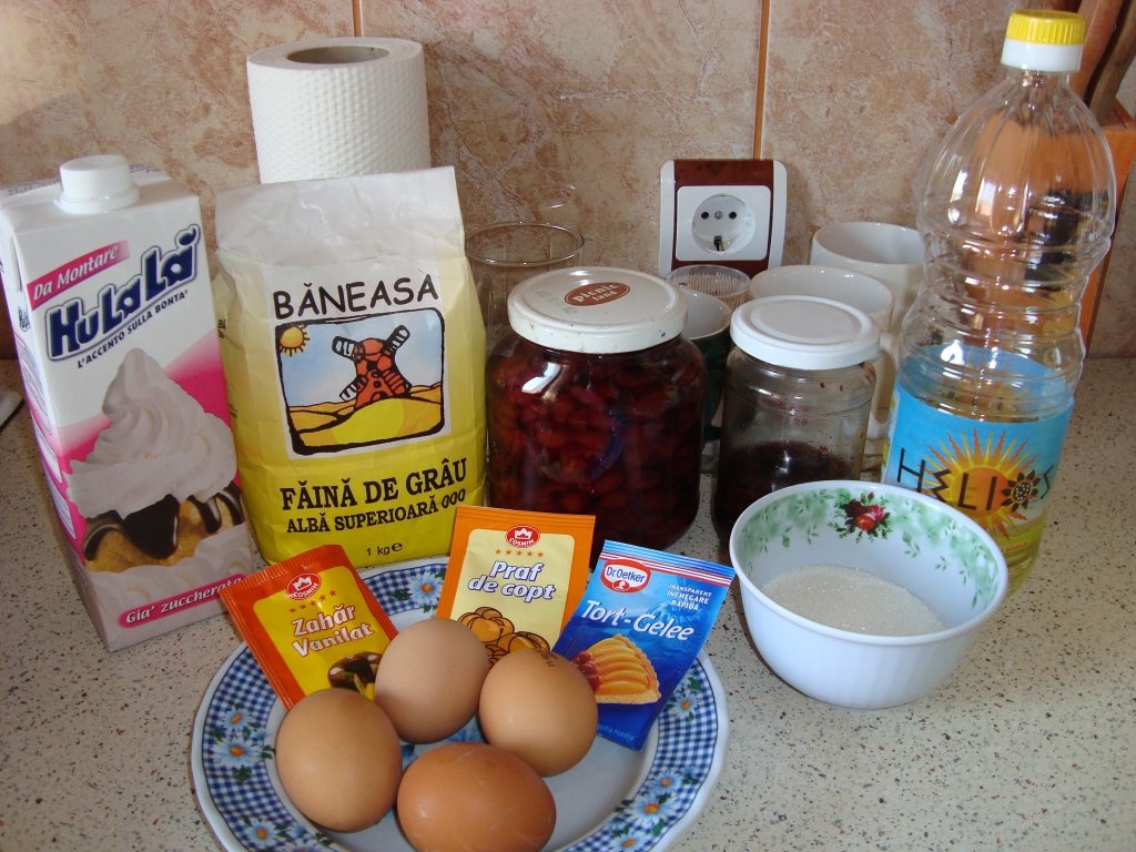 Prajitura delicioasa cu visine