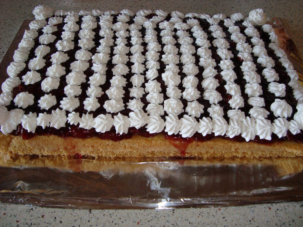 Prajitura delicioasa cu visine