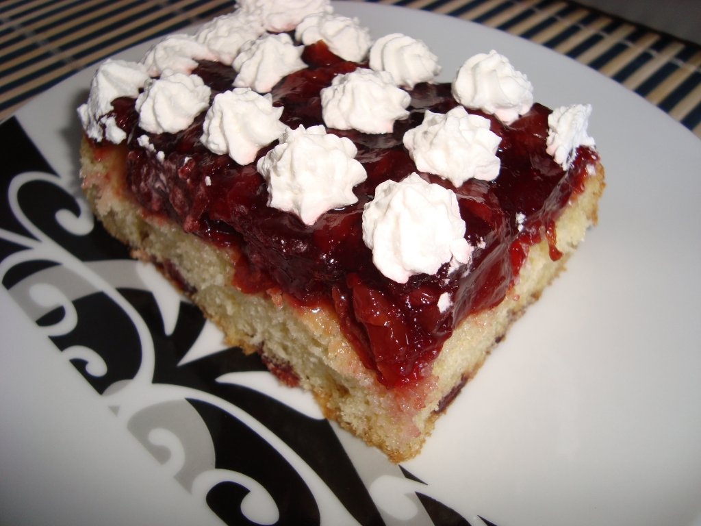 Prajitura delicioasa cu visine