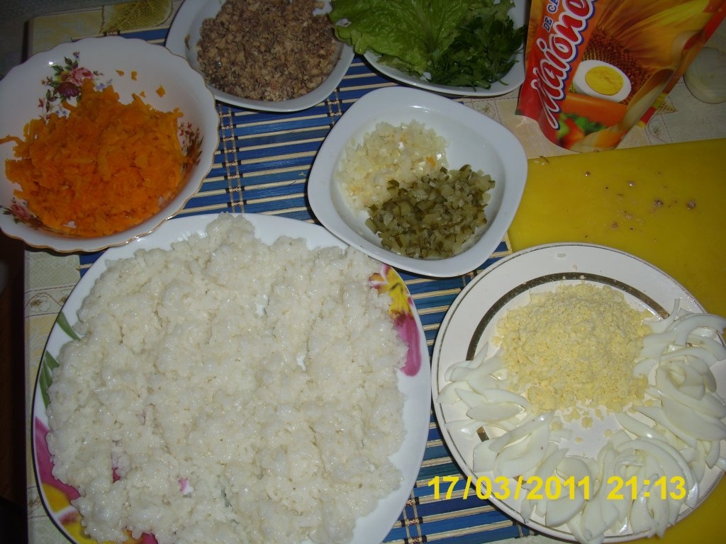 Salată “Cîmp cu romaniţe”