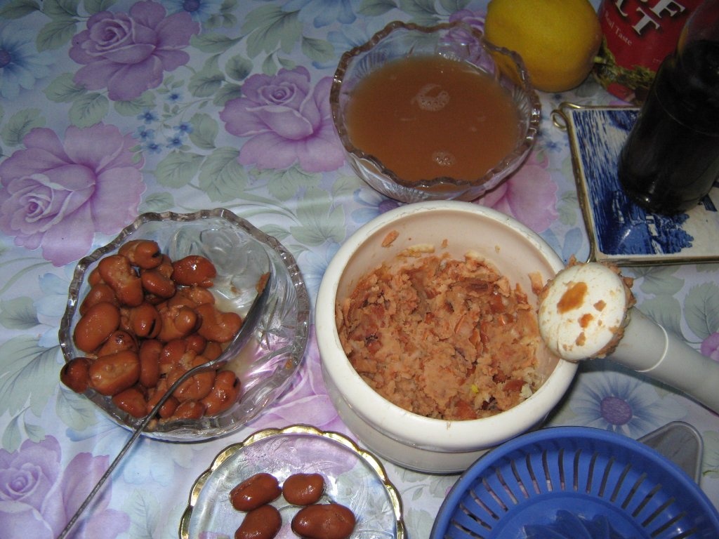 Micul dejun arab-2.“Fool”- Pasta de bob de gradina( Fava bean)-de post