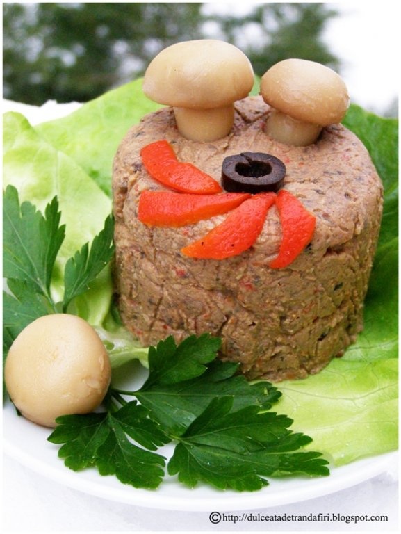 Paté de pui cu ciuperci