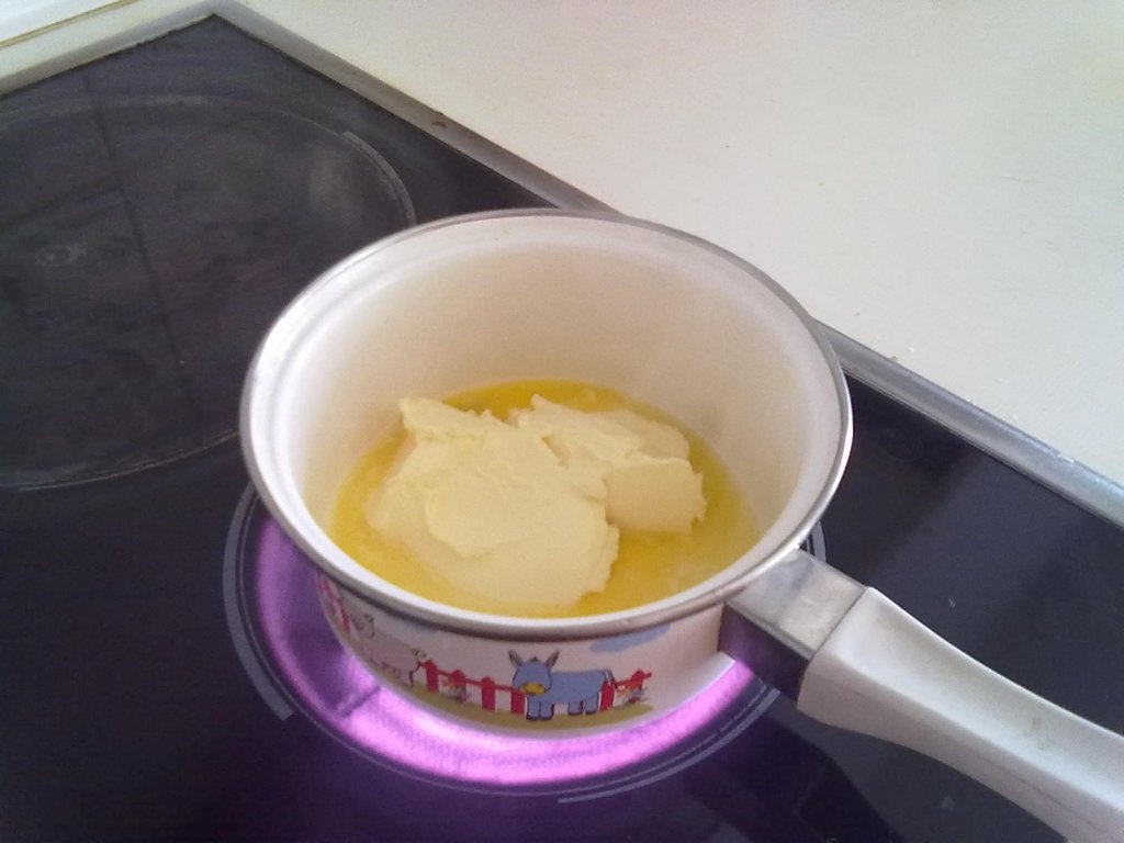 Cornuri cu gem de capsuni