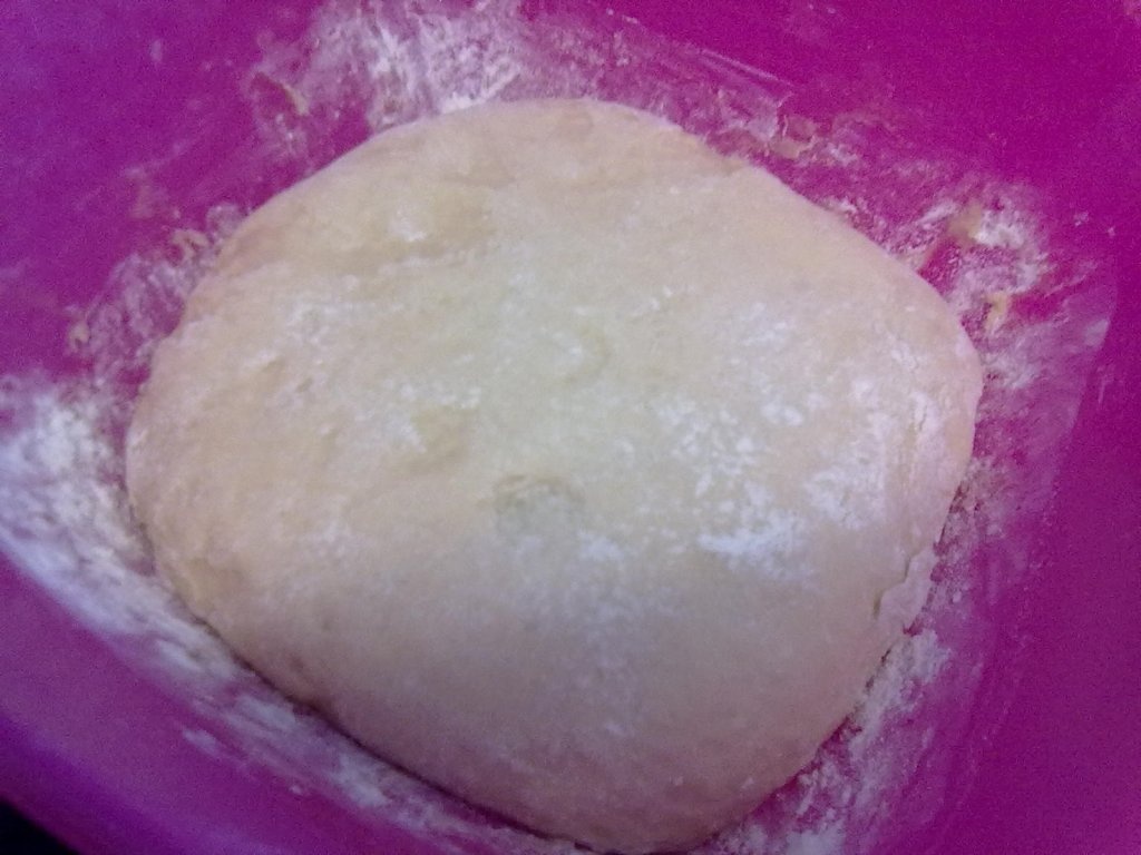 Cornuri cu gem de capsuni