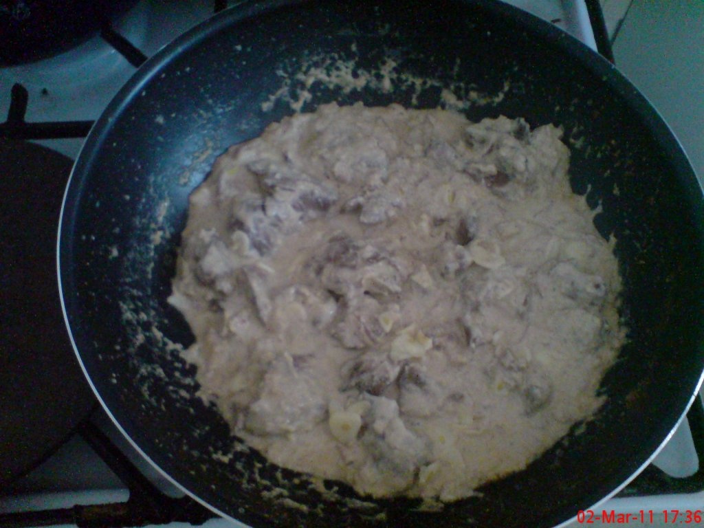 Ficatei de pui cu smantana