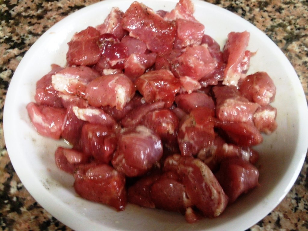 Muschi de porc cu ciuperci