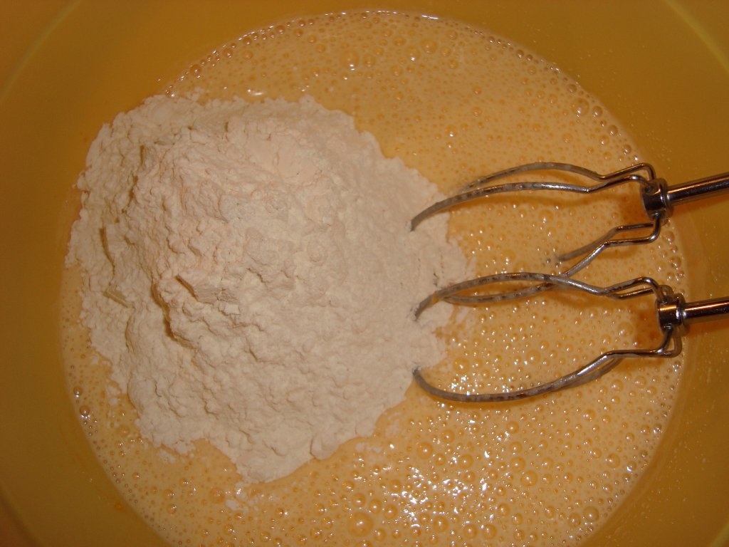 Chec cu mere glazurat cu ciocolata