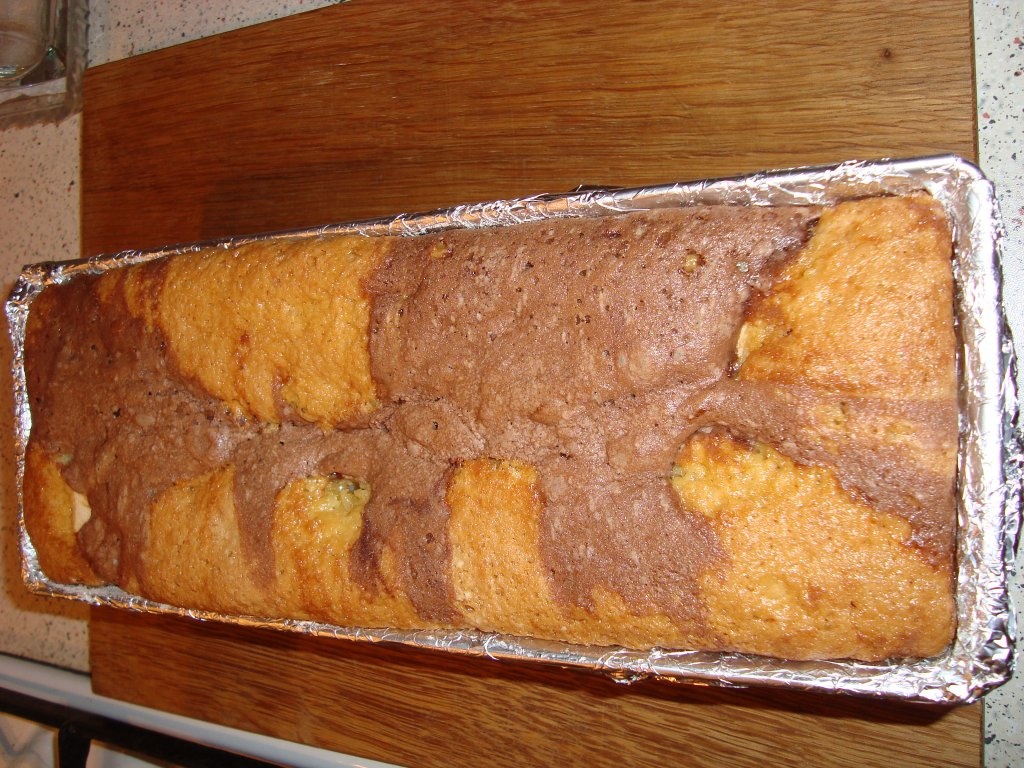 Chec cu mere glazurat cu ciocolata