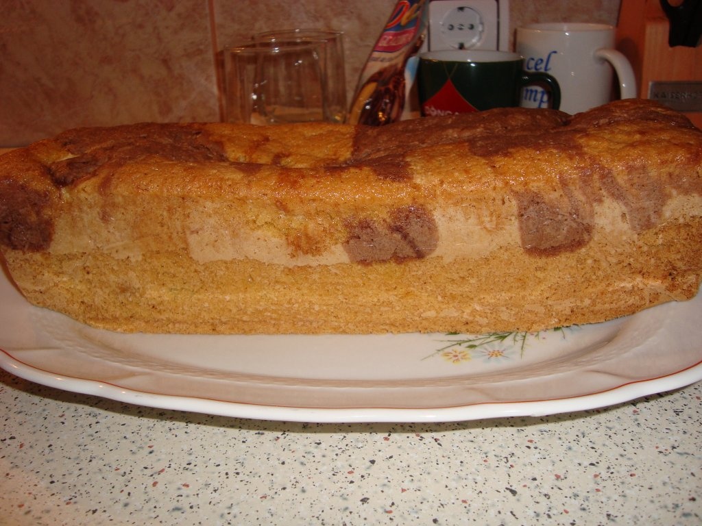 Chec cu mere glazurat cu ciocolata