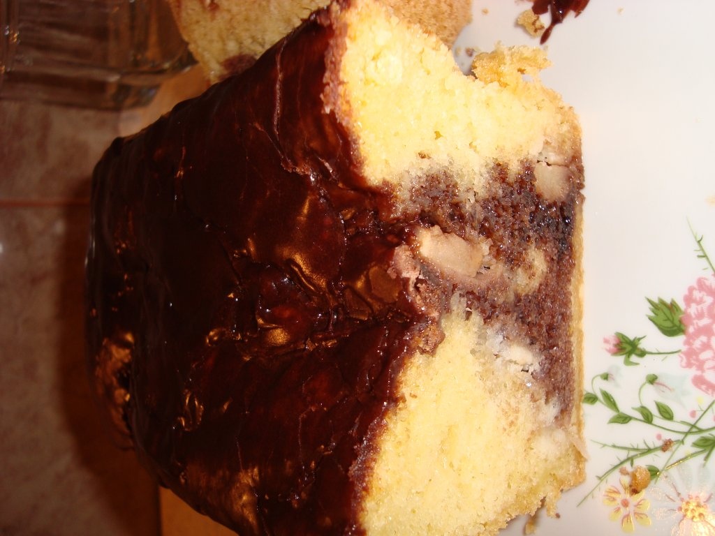 Chec cu mere glazurat cu ciocolata