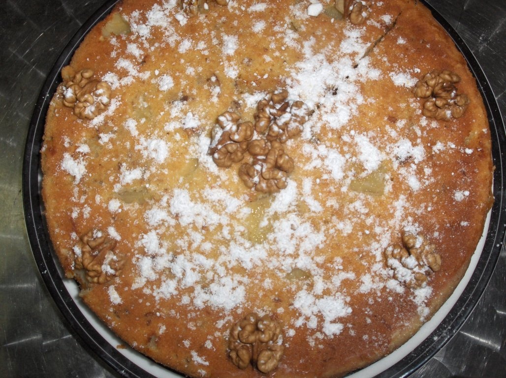 Chec de Mere si Nuci