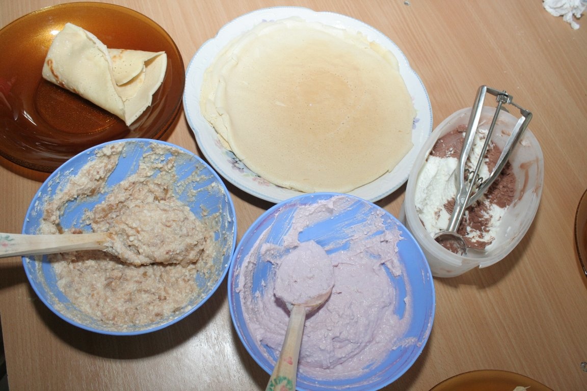 Clatite cu branza dulce