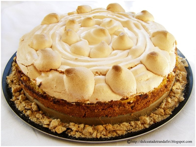 Tarta de lamaie cu bezea