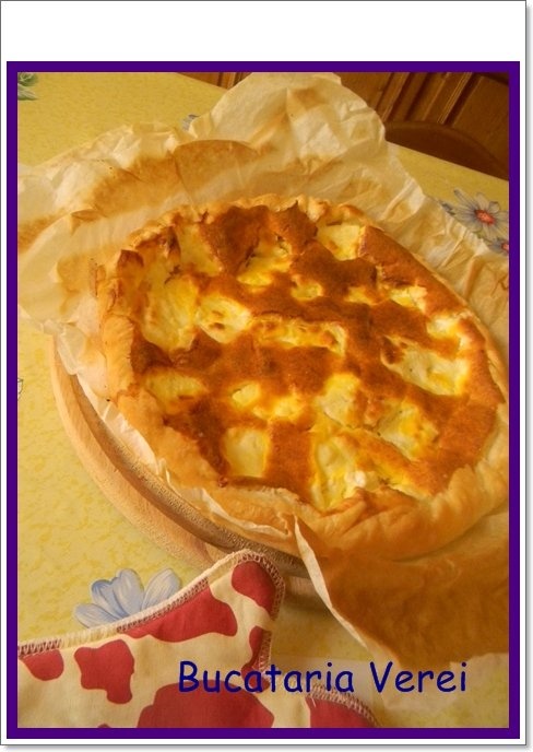 Tarta sarata cu branza si prosciutto