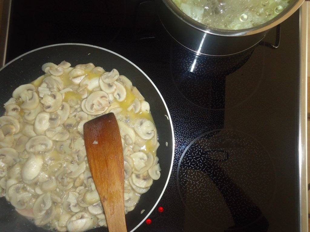 Supa crema de ciuperci