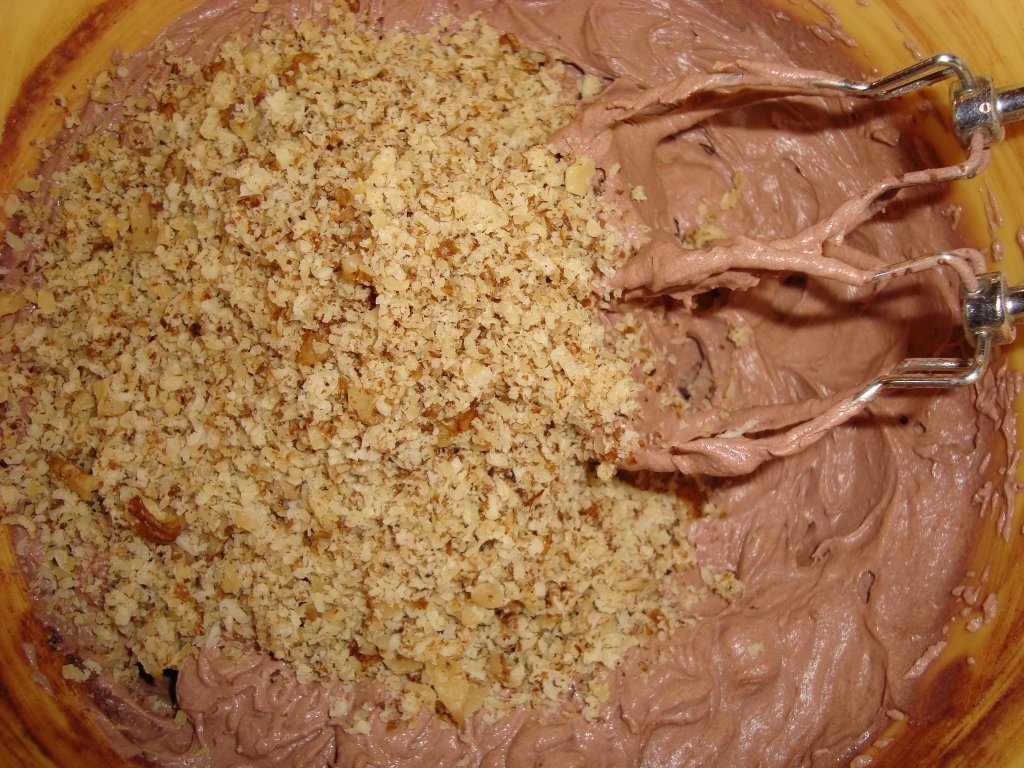 Tort de ciocolata de 8 Martie