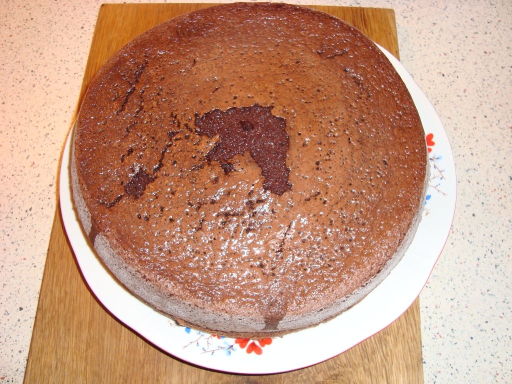 Tort de ciocolata de 8 Martie