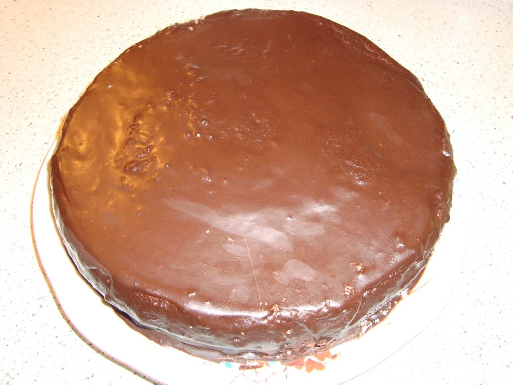 Tort de ciocolata de 8 Martie